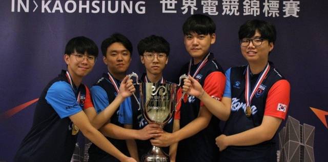 更以其质量 更以其质量